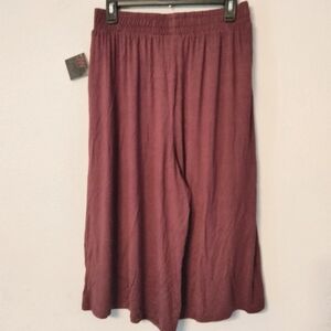 JW NWT maroon gaucho pants elastic waist boho